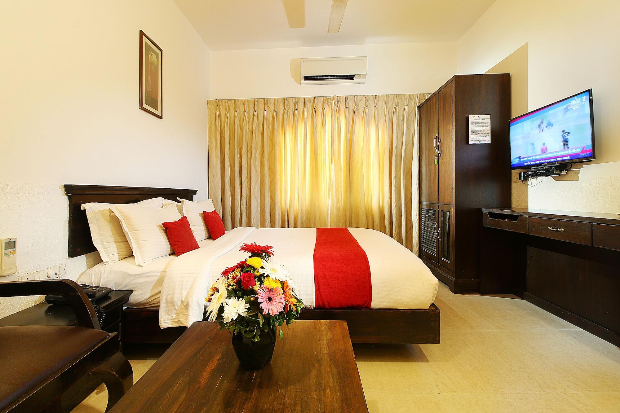 Calangute Grande Hotel Exterior photo
