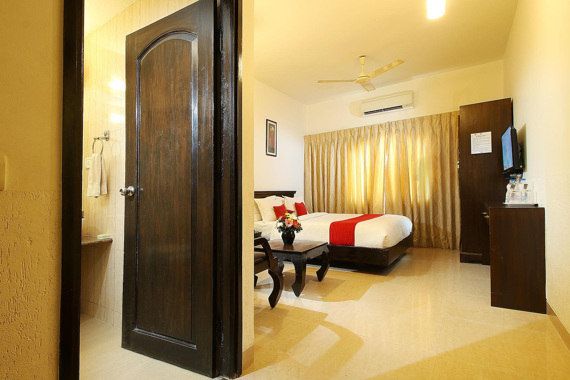 Calangute Grande Hotel Exterior photo