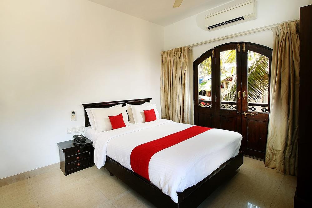 Calangute Grande Hotel Exterior photo