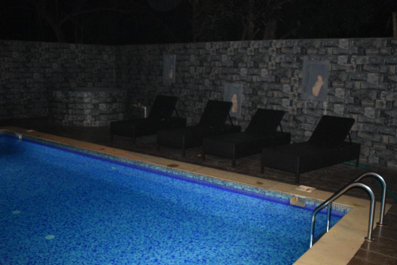 Calangute Grande Hotel Exterior photo